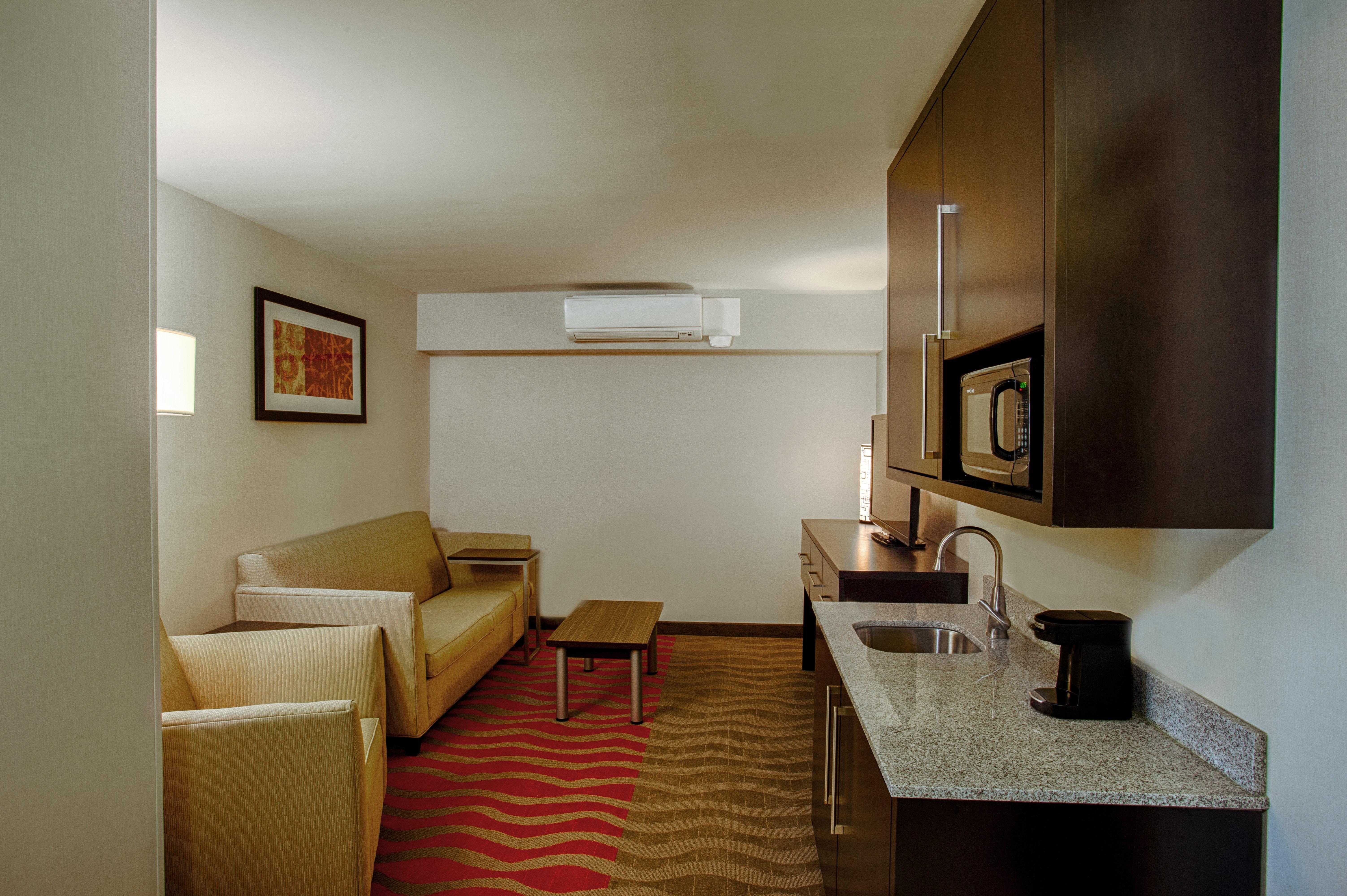 Holiday Inn Express Baltimore West - Catonsville By Ihg Экстерьер фото